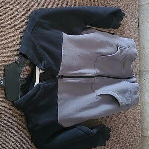 Carter's Boys sz 8 Hoodie